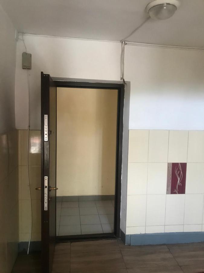 דירות בוקרשט Studio For Recharging מראה חיצוני תמונה