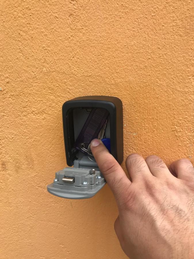 דירות בוקרשט Studio For Recharging מראה חיצוני תמונה